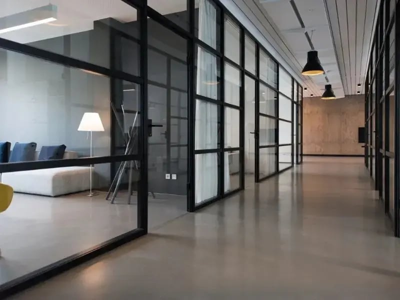 resitek-modern-office-hallway-torontoCOMPRESSED